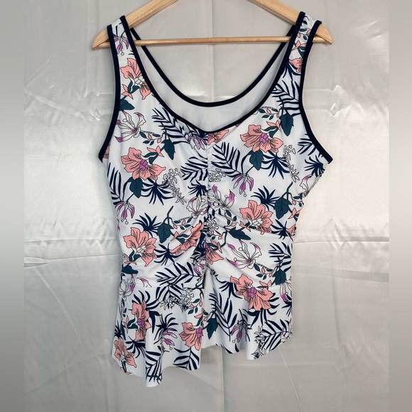 Tankini Swim Top floral blue/white built in bra removable cups size 2XL - Picture 1 of 14